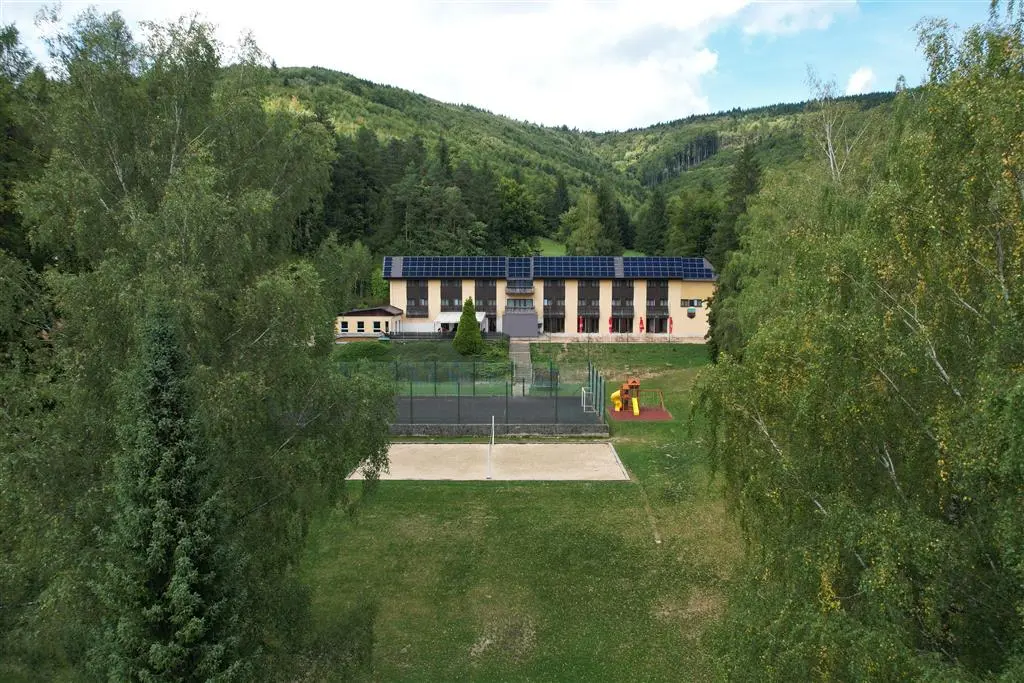 Čertovský lyžiarsky výcvik 